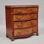 985 1705 CHEST OF DRAWERS